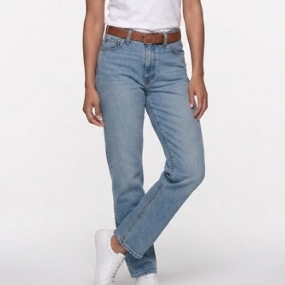 Vintage 1990s Jordache Straight‑Leg Jeans – Women’s Size 11/12 (Runs Small)